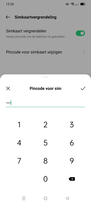 Voer uw Huidige pincode voor simkaart in en selecteer OK