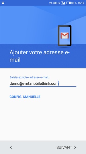 Saisissez votre adresse e-mail et sélectionnez SUIVANT