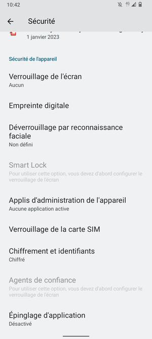 Pour modifier le code PIN de la carte SIM, faites défiler et sélectionnez Verrouillage de la carte SIM