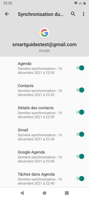 Assurez-vous que Contacts est sélectionné et sélectionnez le bouton du Menu