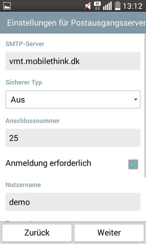 Geben Sie die Server-Adresse für ausgehende Post ein