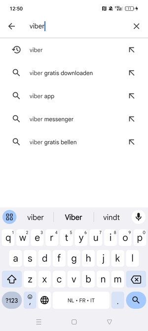 Voer de app-naam in en selecteer Zoeken