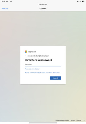 Inserisci Password e seleziona Accedi