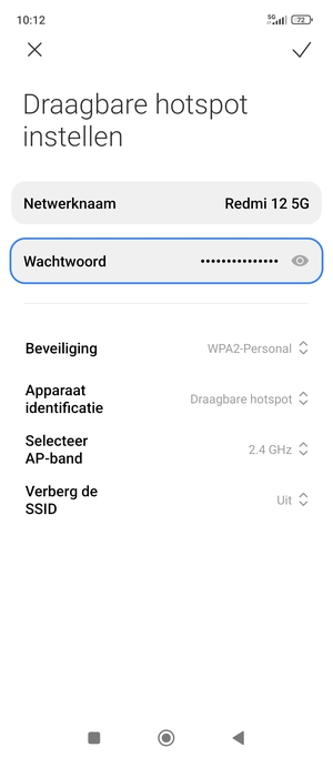 Voer een wachtwoord van een WiFi-hotspot in van ten minste 8 tekens en selecteer OK