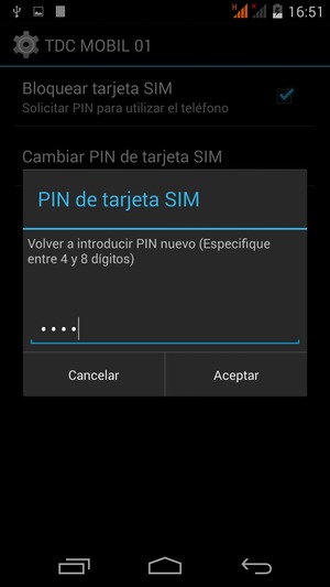 Confirme Nuevo PIN de tarjeta SIM y seleccione Aceptar
