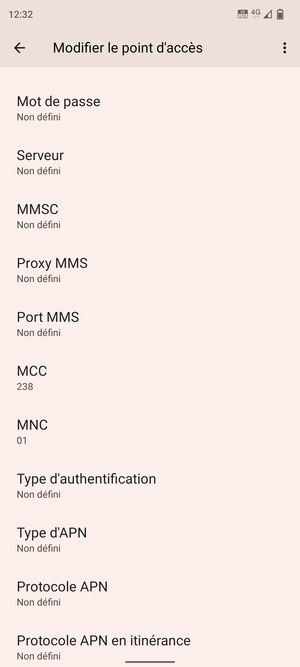 Faites défiler vers le bas et saisissez les informations MMS