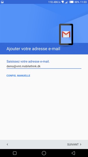 Saisissez votre adresse e-mail et sélectionnez SUIVANT