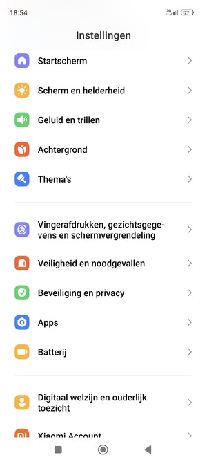 Scroll naar en selecteer Beveiliging en privacy