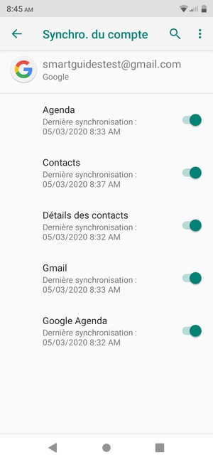 Assurez-vous que Contacts est sélectionné et sélectionnez le bouton du Menu