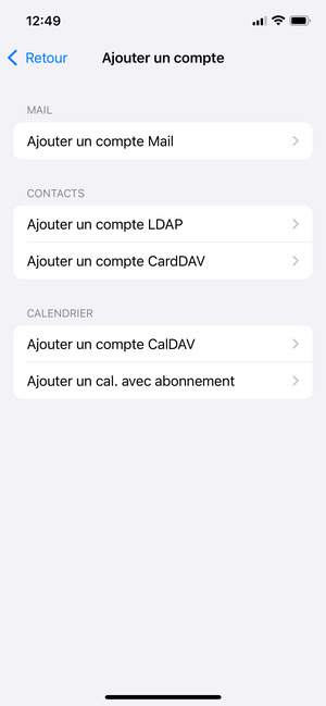 Sélectionnez Ajouter un compte CardDAV