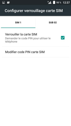 Sélectionnez SIM 1 ou SIM 2 et sélectionnez Modifier code PIN carte SIM