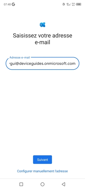 Saisissez votre Adresse e-mail et sélectionnez Configurer manuellement l'adresse
