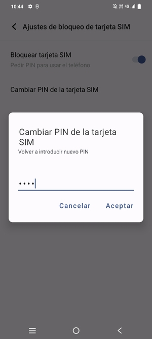 Confirme su Nuevo PIN de la tarjeta SIM y seleccione Aceptar