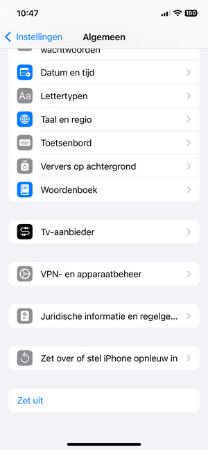 Scroll naar en selecteer Zet over of stel iPhone opnieuw in