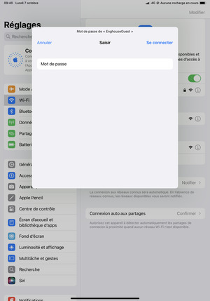 Saisissez le mot de passe du Wi-Fi et sélectionnez Se connecter