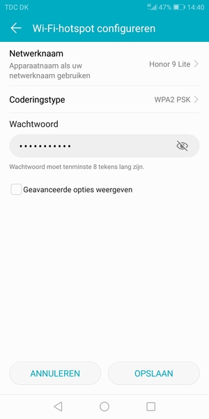 Voer een wachtwoord van een WiFi-hotspot in van ten minste 8 tekens en selecteer OPSLAAN