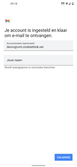 Geef uw account een naam en voer uw naam in. Selecteer VOLGENDE