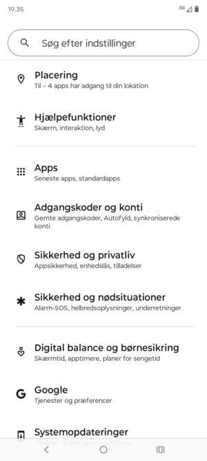 Scroll til og vælg Sikkerhed og privatliv