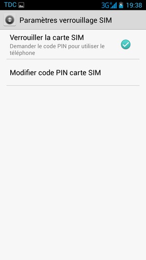 Cochez la case Verrouiller la carte SIM et sélectionnez Modifier code PIN carte SIM