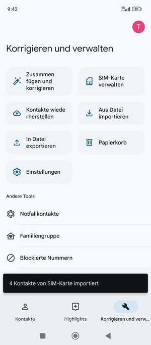 Ihre Kontakte werden in Ihrem Google Konto gespeichert und auf Ihrem Handy gespeichert, wenn Google das nächste Mal synchronisiert wird.