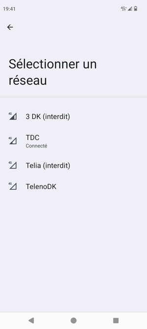 Sélectionnez un opérateur réseau dans la liste