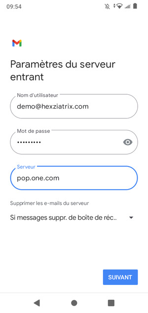 Saisissez votre Nom d'utilisateur et l'adresse du serveur entrant. Sélectionnez SUIVANT