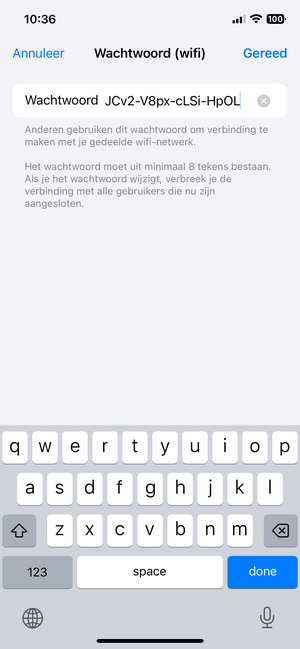 Voer een wachtwoord van een WiFi-hotspot in van ten minste 8 tekens en selecteer Gereed