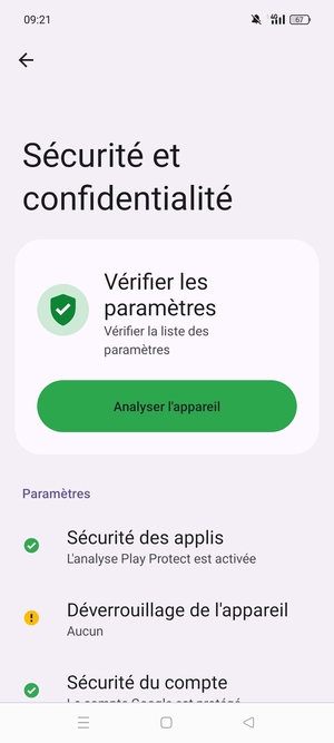 Pour activer votre écran de verrouillage, allez dans le menu Sécurité et confidentialité et sélectionnez Déverrouillage de l'appareil