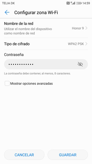 Introduzca una contraseña de punto de acceso Wi-Fi de al menos 8 caracteres y seleccione GUARDAR