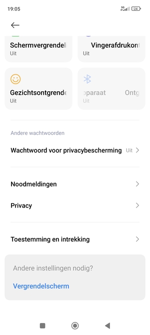 Scroll naar en selecteer Privacy