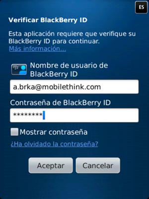 Introduzca su Nombre de usuario y Contraseña de BlackBerry ID. Seleccione Aceptar